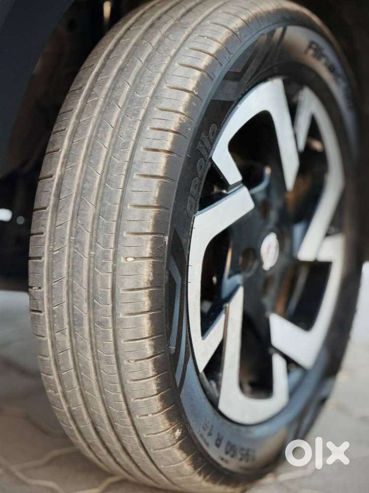 Nissan Magnite 1.0 Xv Executive, 2022, Petrol