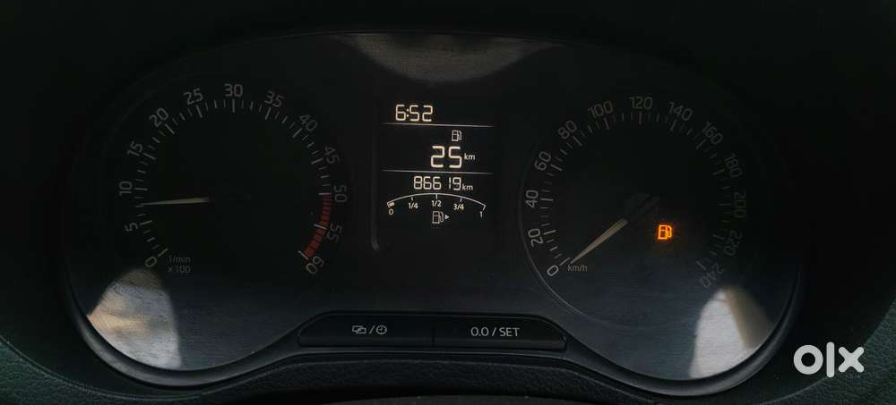 Skoda Rapid 2013-2016 1.5 Tdi At Ambition With Alloy Wheel, 2017, Di..