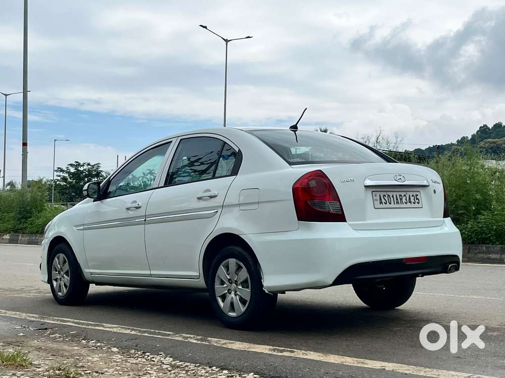 Hyundai Verna Transform 1.6 Vtvt, 2011, Petrol