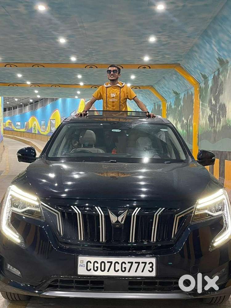 Mahindra Xuv700 2023 Petrol Well Maintained