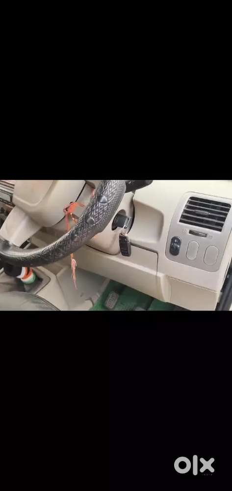 Mahindra Bolero 2017  Diesel 
Very Good Condition 
On Single Hand Car