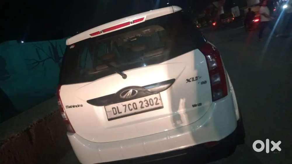 Mahindra Xuv500 2018 Diesel 45000 Km Driven