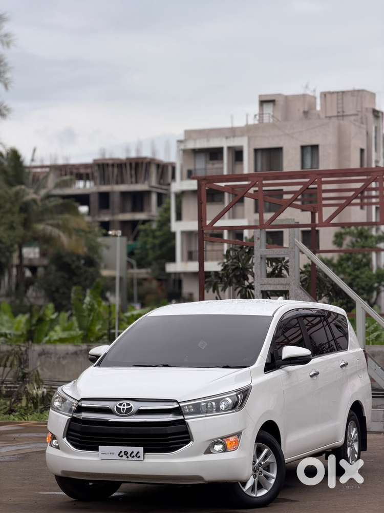 Toyota Innova Crysta 2.7 V, 2019, Diesel