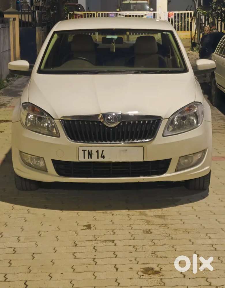 Skoda Rapid 2015 Diesel Automatic