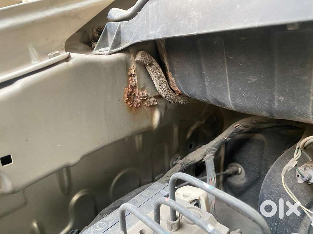 Toyota Innova 2.5 Vx 8 Seater Bs Iv, 2012, Diesel