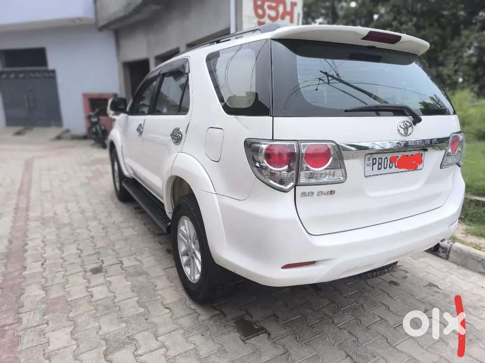 Toyota Fortuner Legender 2014