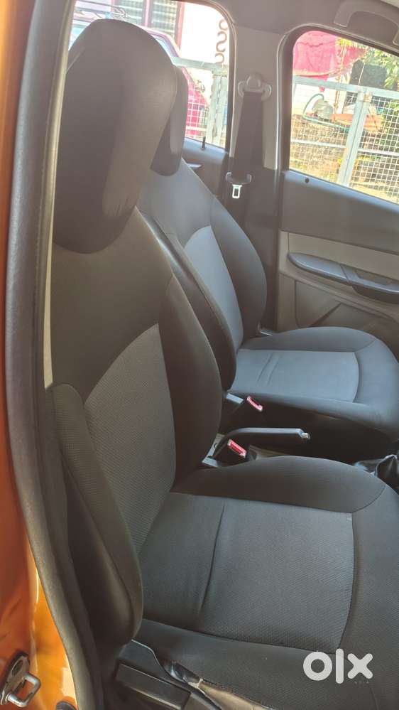 Tata Tiago, 2018, Petrol