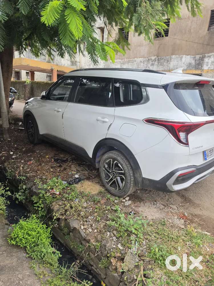 Kia Carens 2022 Nov Diesel Top Prestige Plus