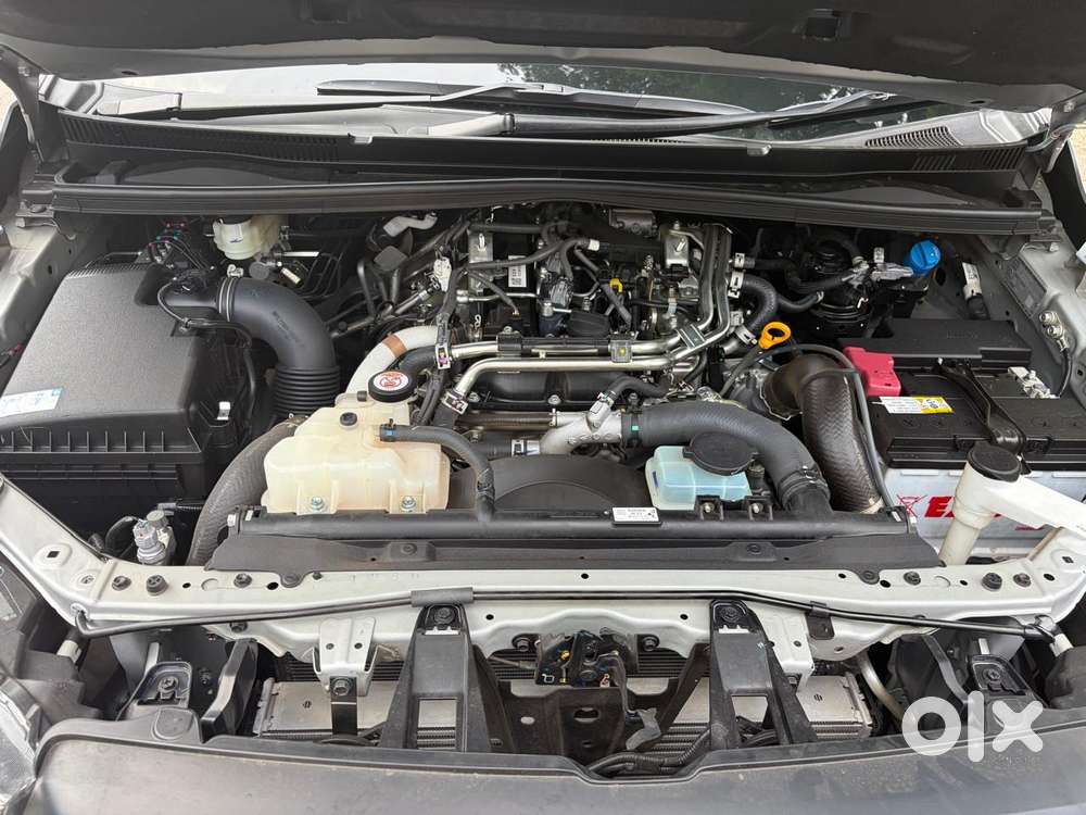 Toyota Innova Crysta [2020-ongoing] 2.4 Gx 7 Str, 2026, Diesel
