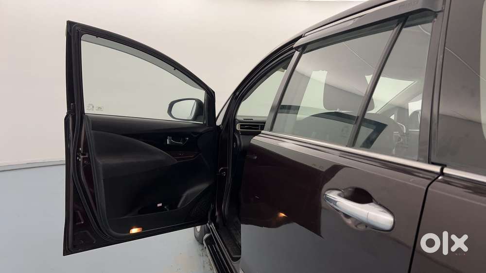 Toyota Innova Crysta 2.4 V 7 Str, 2019, Diesel