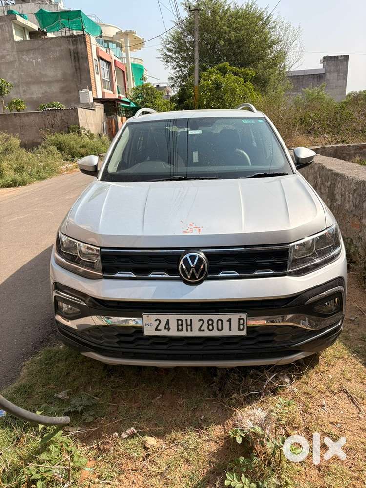 Volkswagen Taigun Manual Petrol 2024