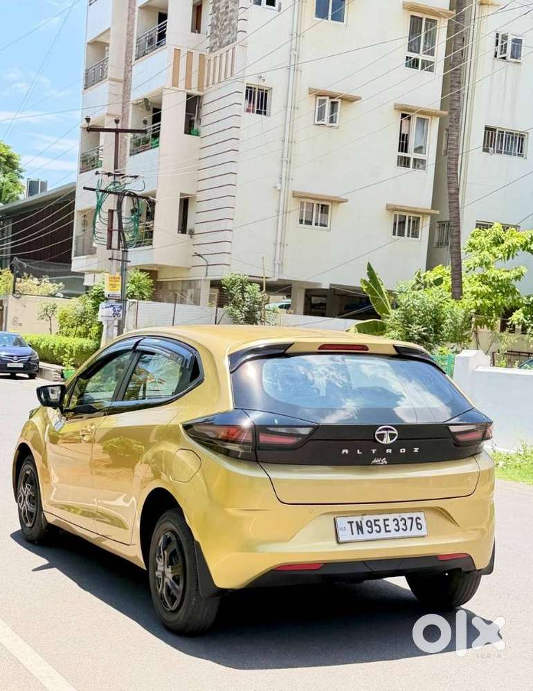 Tata Altroz 1.2 Xe, 2020, Petrol