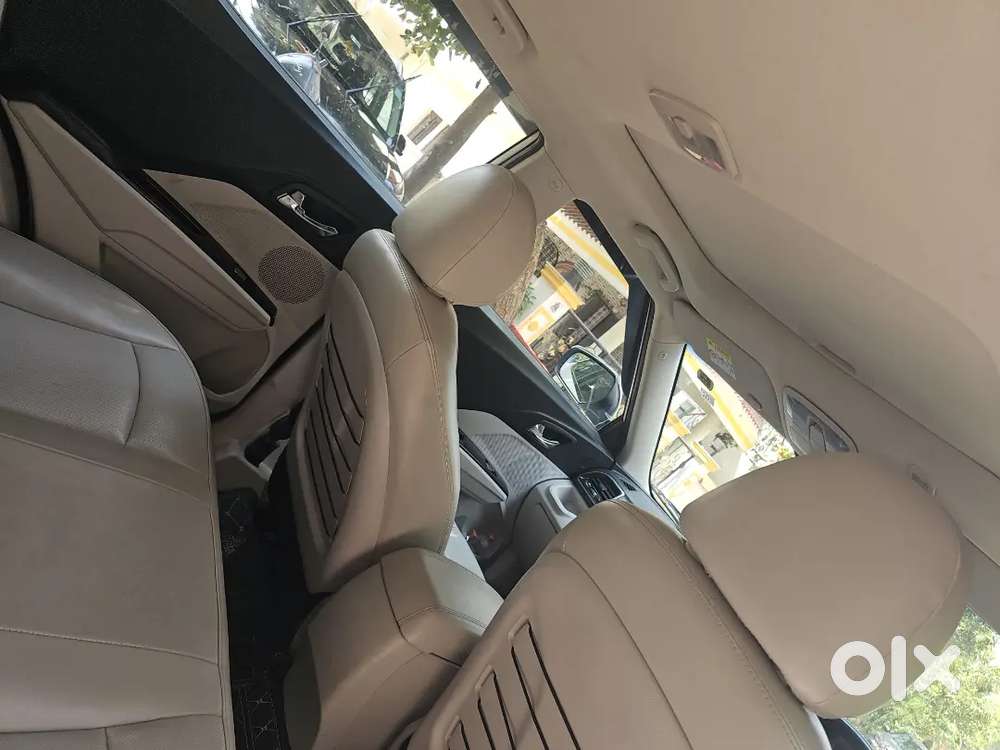 Mahindra Xuv300 2022 Diesel 65000 Km Driven