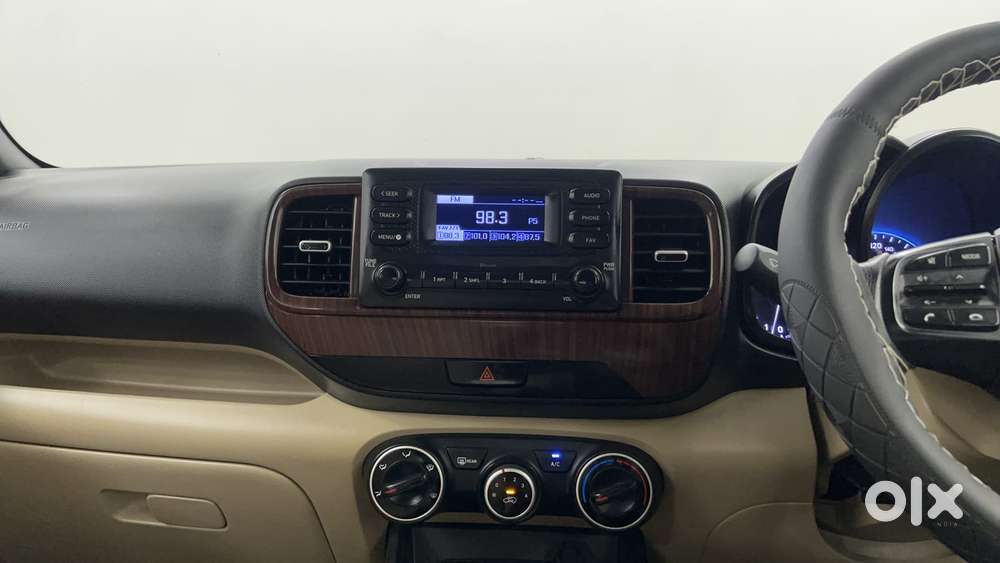 Hyundai Venue [2022-ongoing] 1.2 S, 2019, Petrol