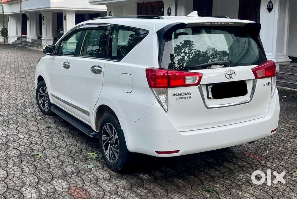 Toyota Innova Crysta Diesel 2024