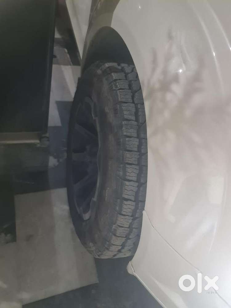 Mahindra Xuv500 2016 Diesel 90000 Km Driven