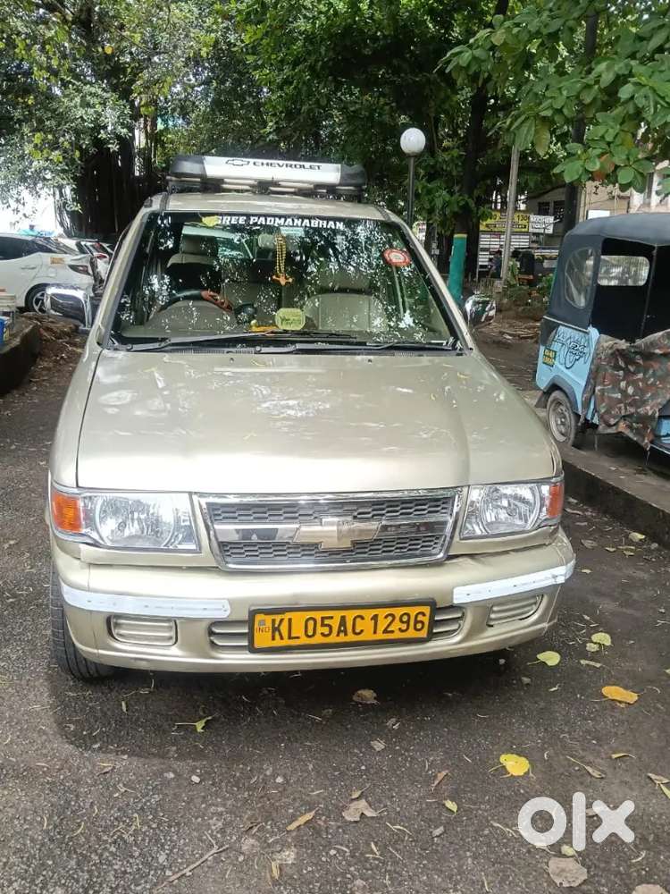 Chevrolet Tavera 2011 Diesel Well Maintained