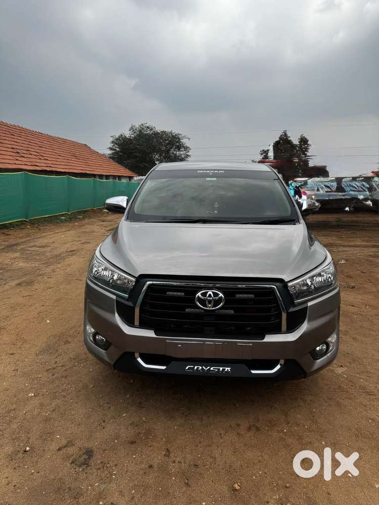 Toyota Innova Crysta 2.4 G Mt, 2019, Diesel