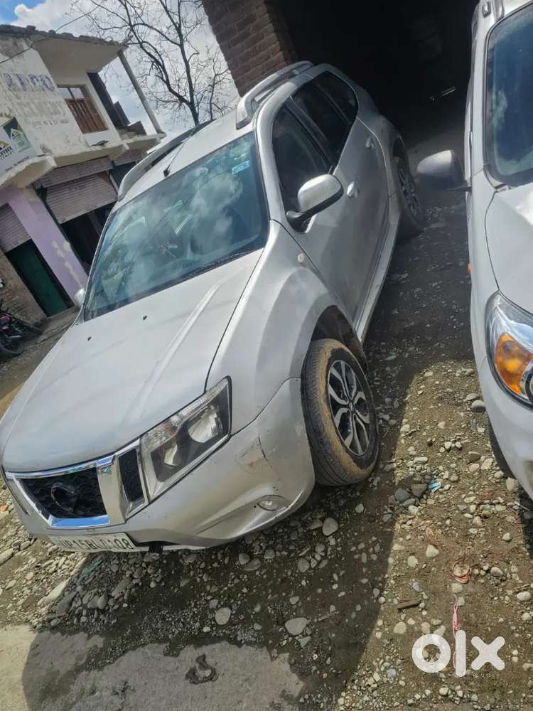 Nissan Terrano 2014 Diesel 150000 Km Driven