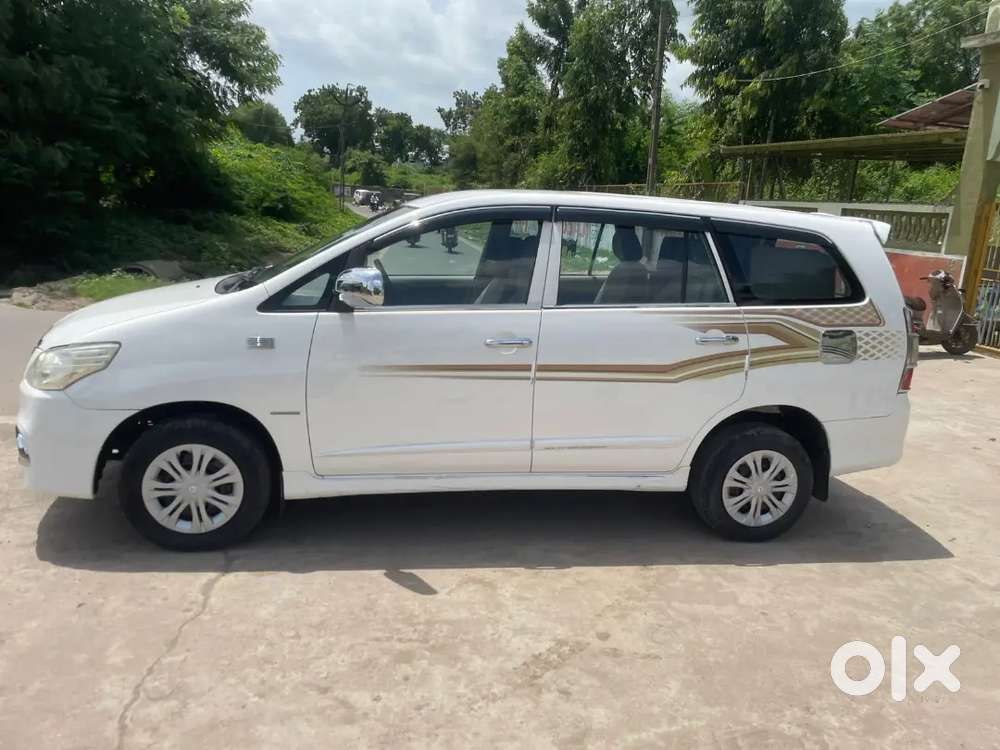 Toyota Innova 2014 2owner Total Original