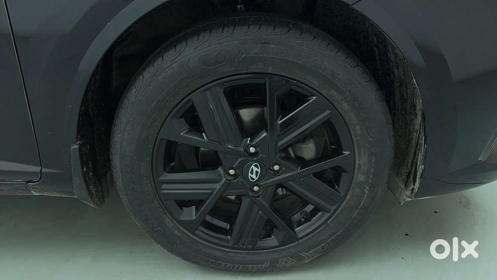 Hyundai Verna Sx 1.5 Petrol Ivt, 2023, Petrol