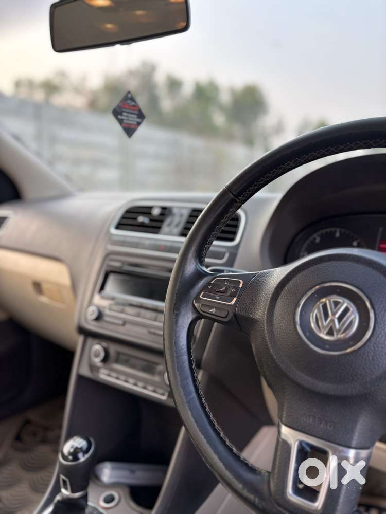 Volkswagen Vento 1.6 Highline Plus 16 Alloy, 2013, Diesel