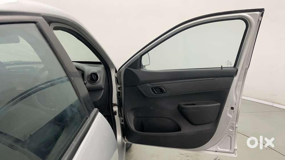 Renault Kwid 1.0 Rxt, 2015, Petrol