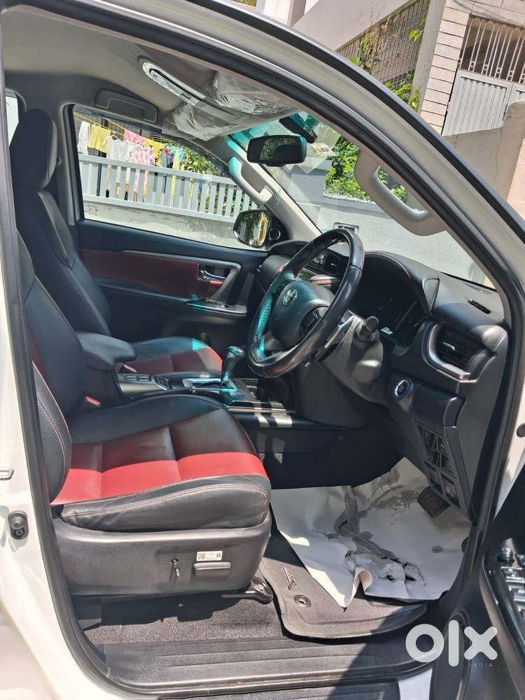 Toyota Fortuner Legender 4x4 At 2.8, 2023, Diesel