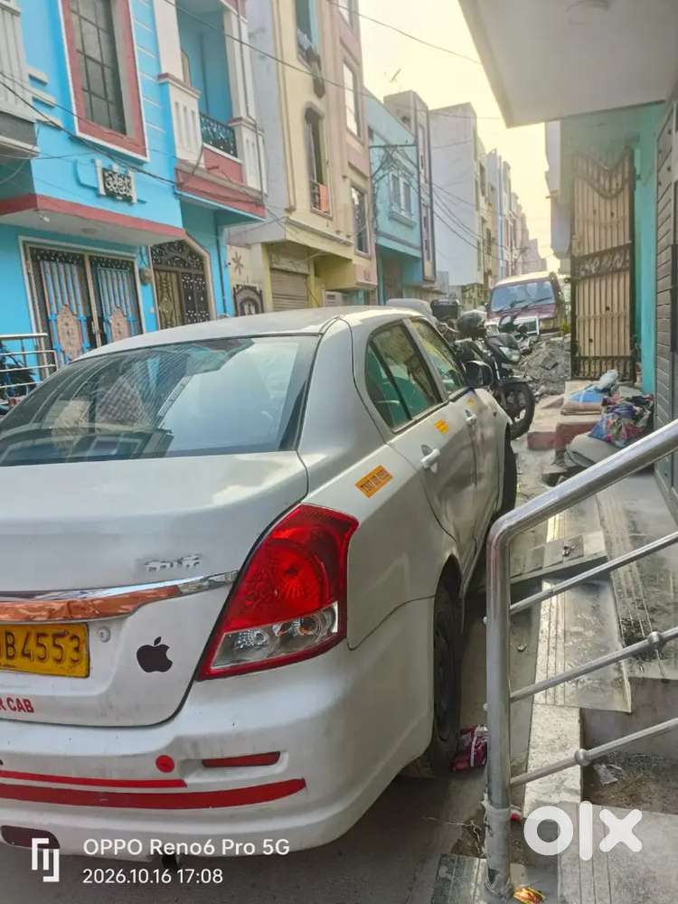 Maruti Suzuki Dzire (model : Aug-2015)