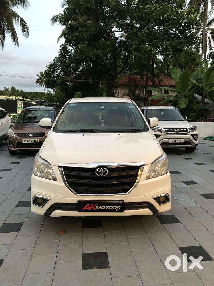 Toyota Innova [2013-2016] 2.5 G4 8 Str, 2014, Diesel