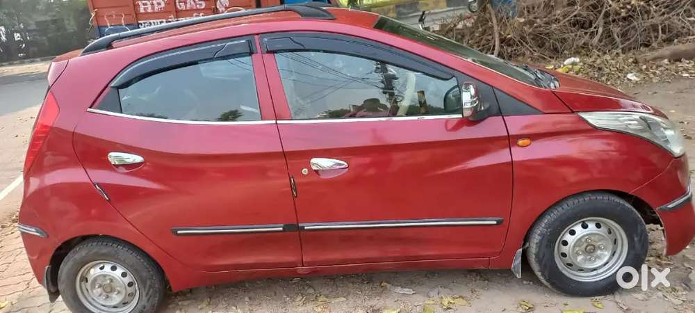 Hyundai Eon 2017 Cng & Hybrids 82000 Km Driven