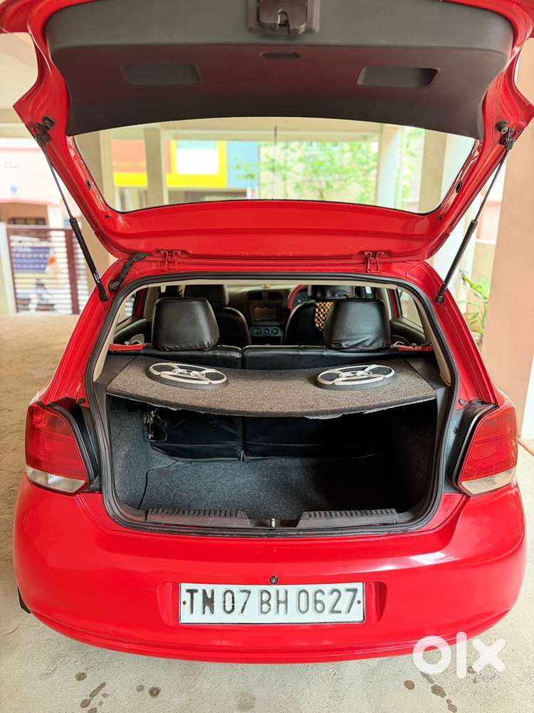 Volkswagen Polo Petrol Manual 2010