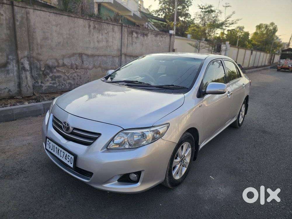 Toyota Corolla Altis 1.8 G Cng, 2010, Cng & Hybrids