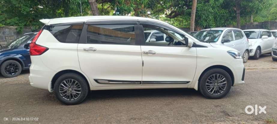 Maruti Suzuki Ertiga Zxi Plus Petrol, 2019, Petrol