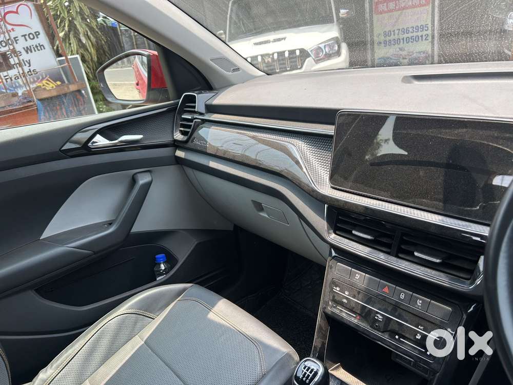 Skoda Kushaq 1.0 Tsi Style, 2022, Petrol