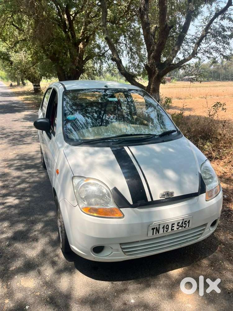 Chevrolet Spark 2011 Petrol Well Maintained