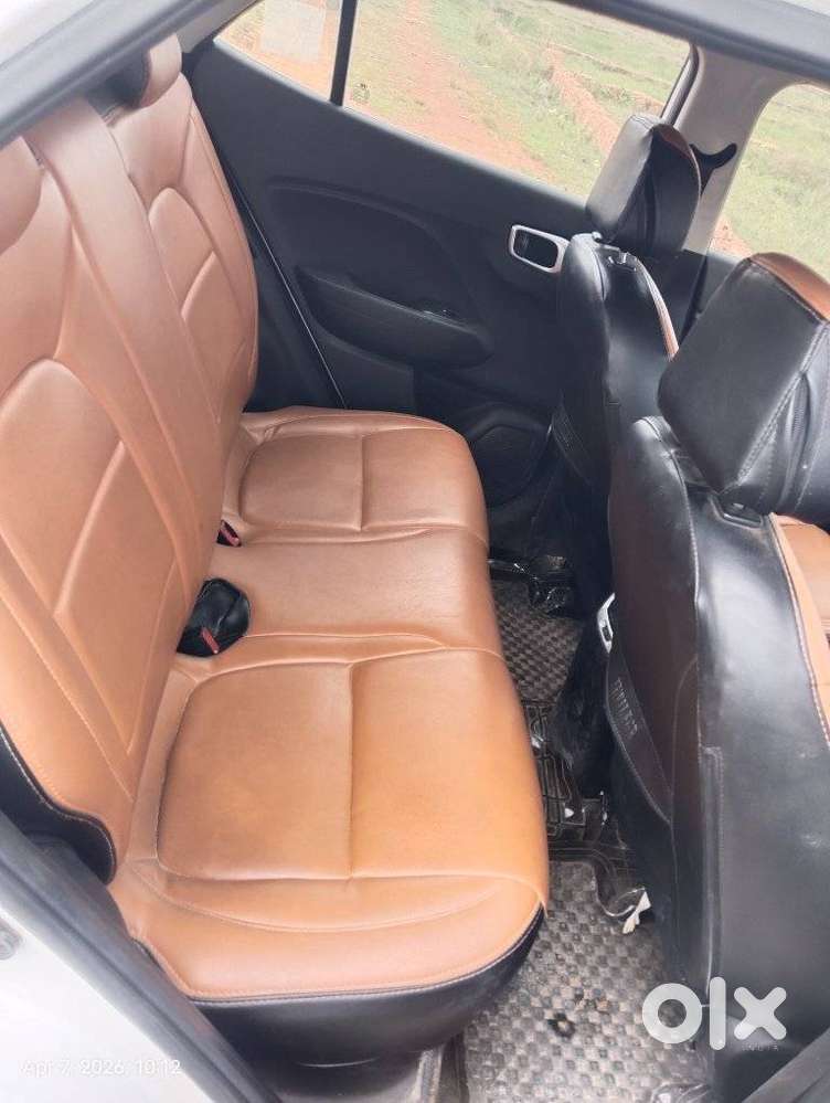 Hyundai Venue, 2019, Petrol