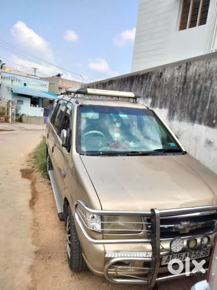 Chevrolet Tavera 2010