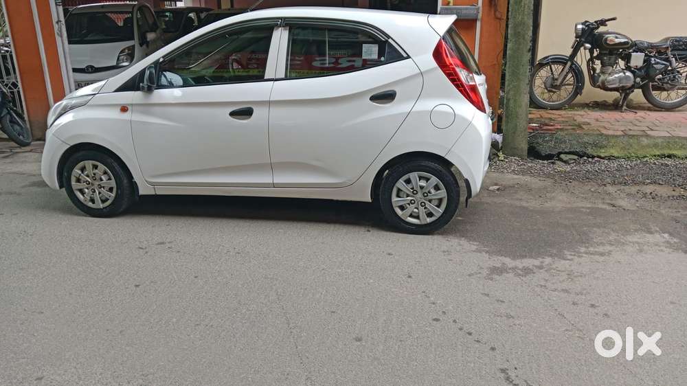 Hyundai Eon Era +, 2017, Petrol