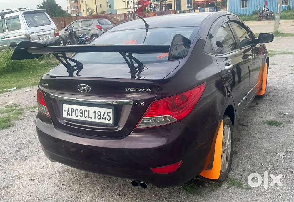 Hyundai Verna Fluidic 2012 Diesel Sx