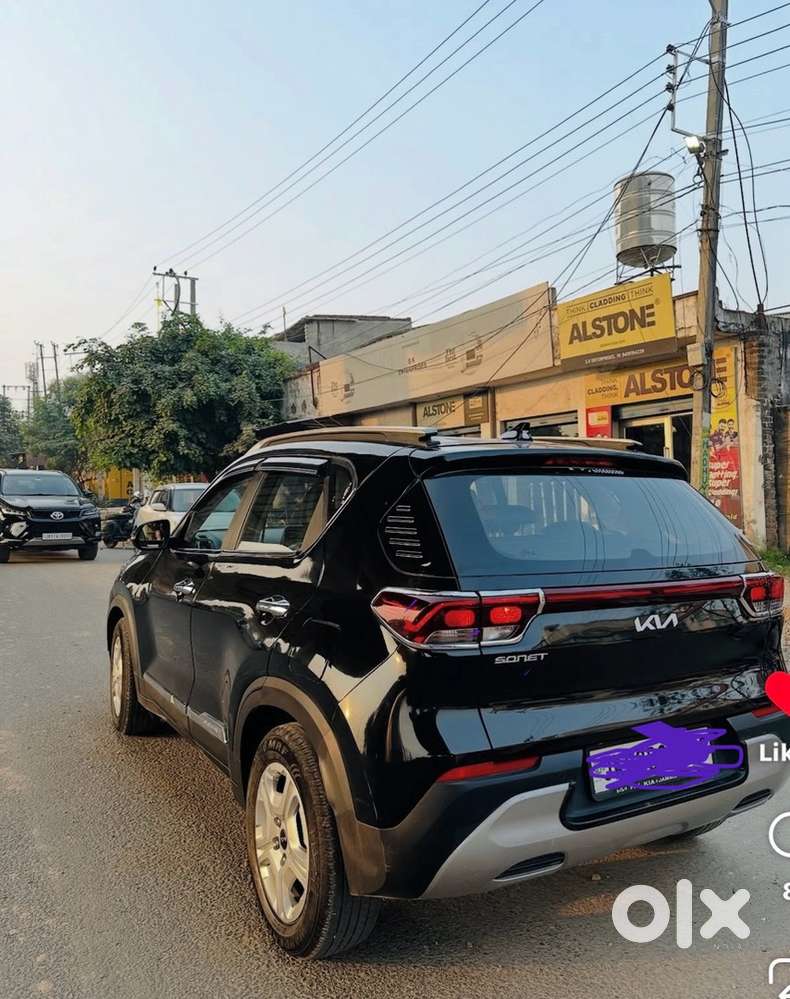 Kia Sonet 2023 Petrol Well Maintained