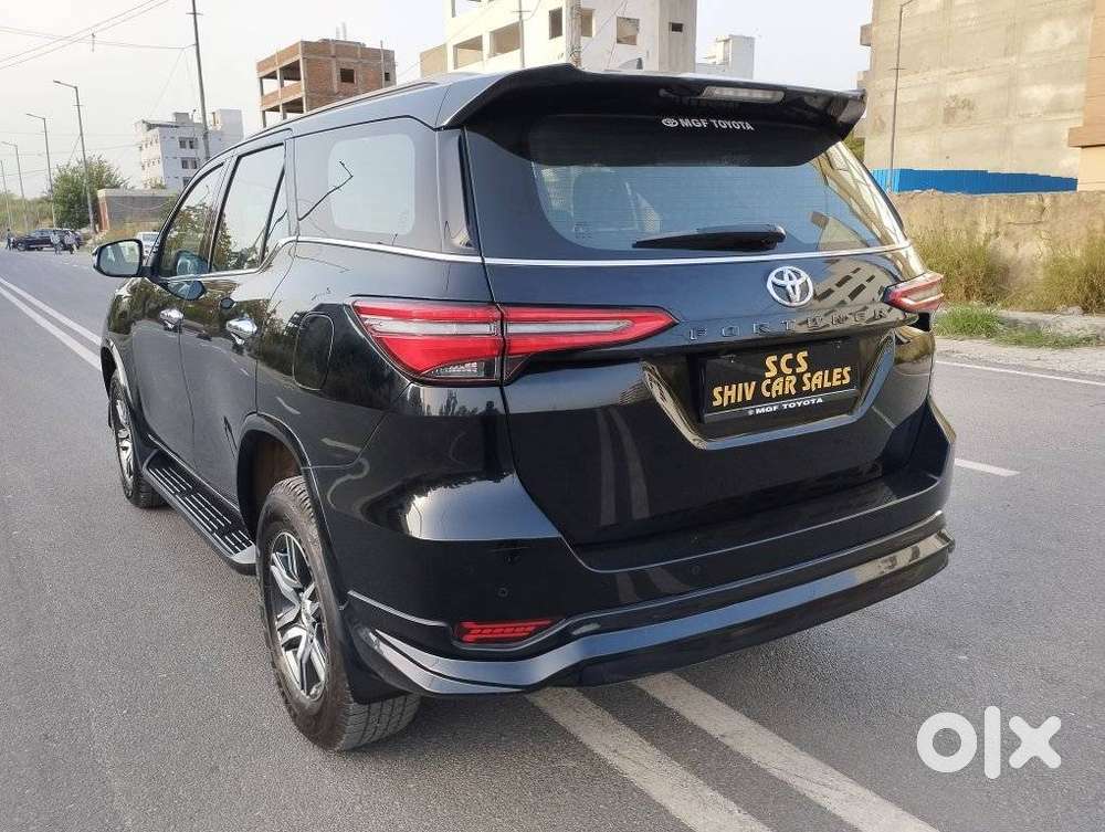 Toyota Fortuner 4x2 At 2.7 Petrol, 2025, Petrol