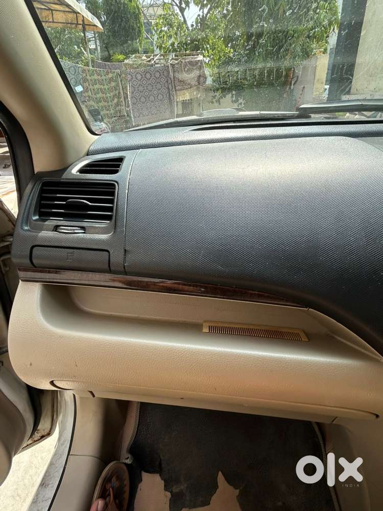 Maruti Suzuki Swift Dzire 2012 Diesel Well Maintained
