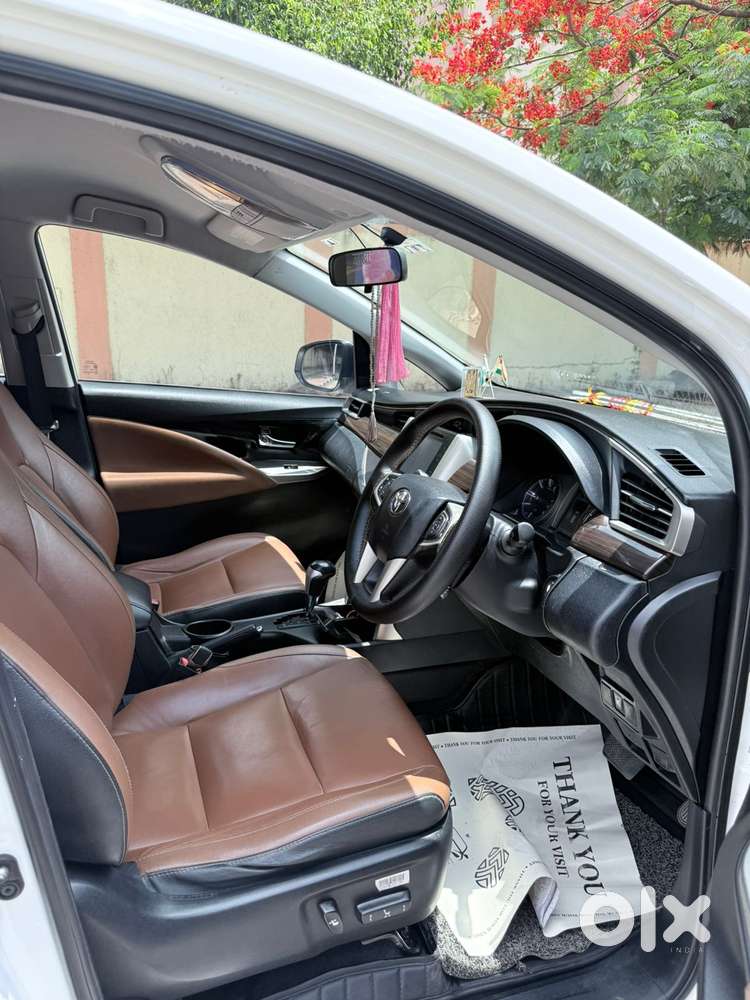 Toyota Innova Crysta 2.8 Zx Automatic 7 Str, 2016, Diesel