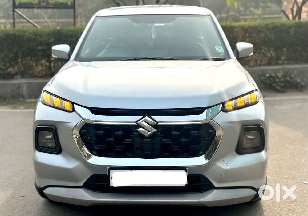 Maruti Suzuki Grand Vitara 1.5 Delta Smart Hybrid At, 2023, Petrol