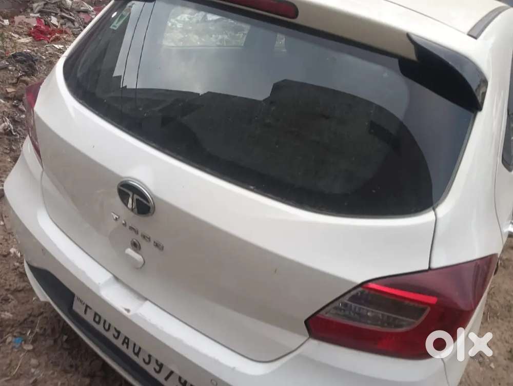 Tata Tiago 2025 Petrol Well Maintained