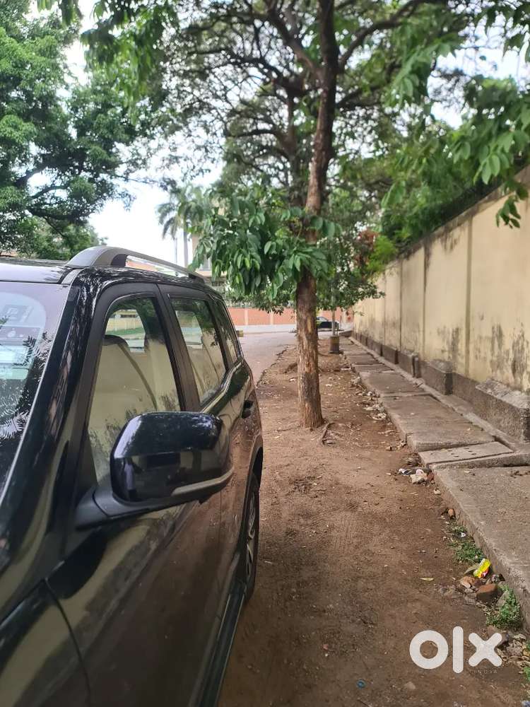 Mahindra Scorpio-n 2023 Petrol 14000 Km Driven