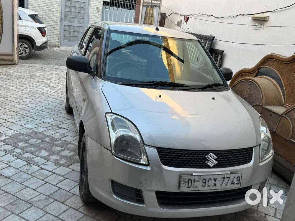 Maruti Suzuki Swift Dzire 2010 Petrol Well Maintained