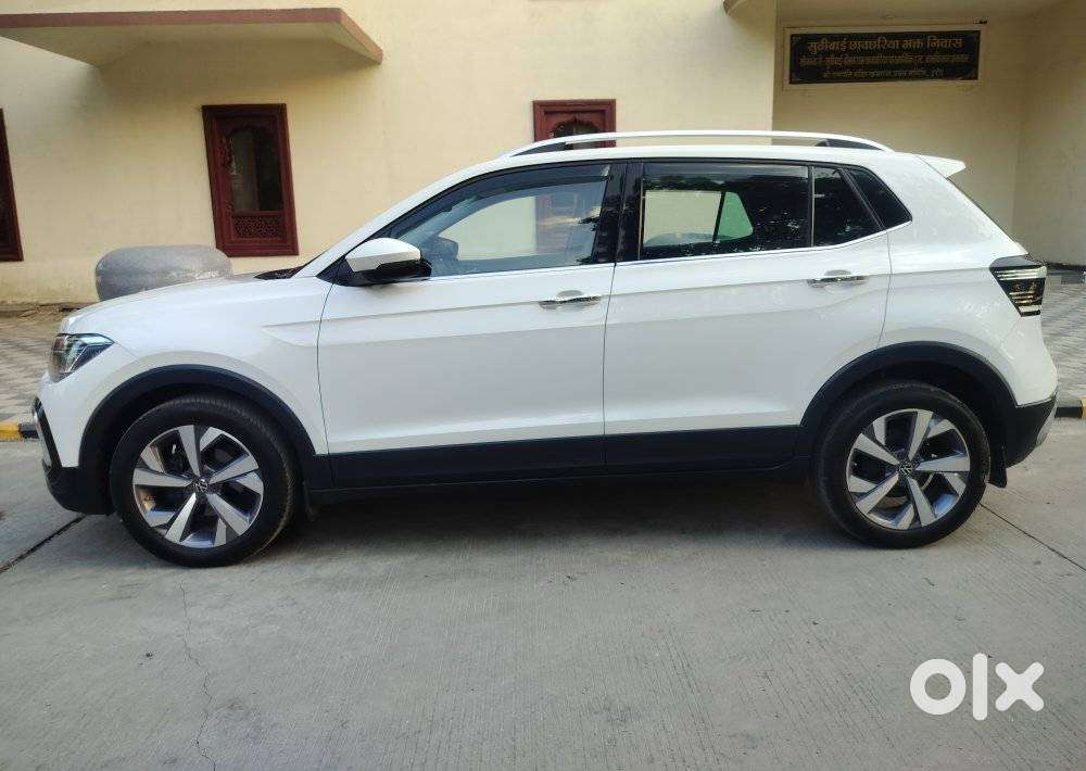 Volkswagen Taigun Topline 1.0 Tsi Mt (electric Seats), 2022, Petrol