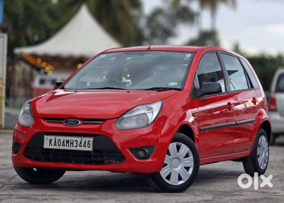 Ford Figo, 2010, Petrol